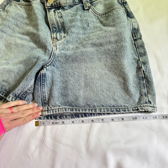 Forever 21 Crossover High Rise Denim Shorts Size 30 - Picture 6 of 7